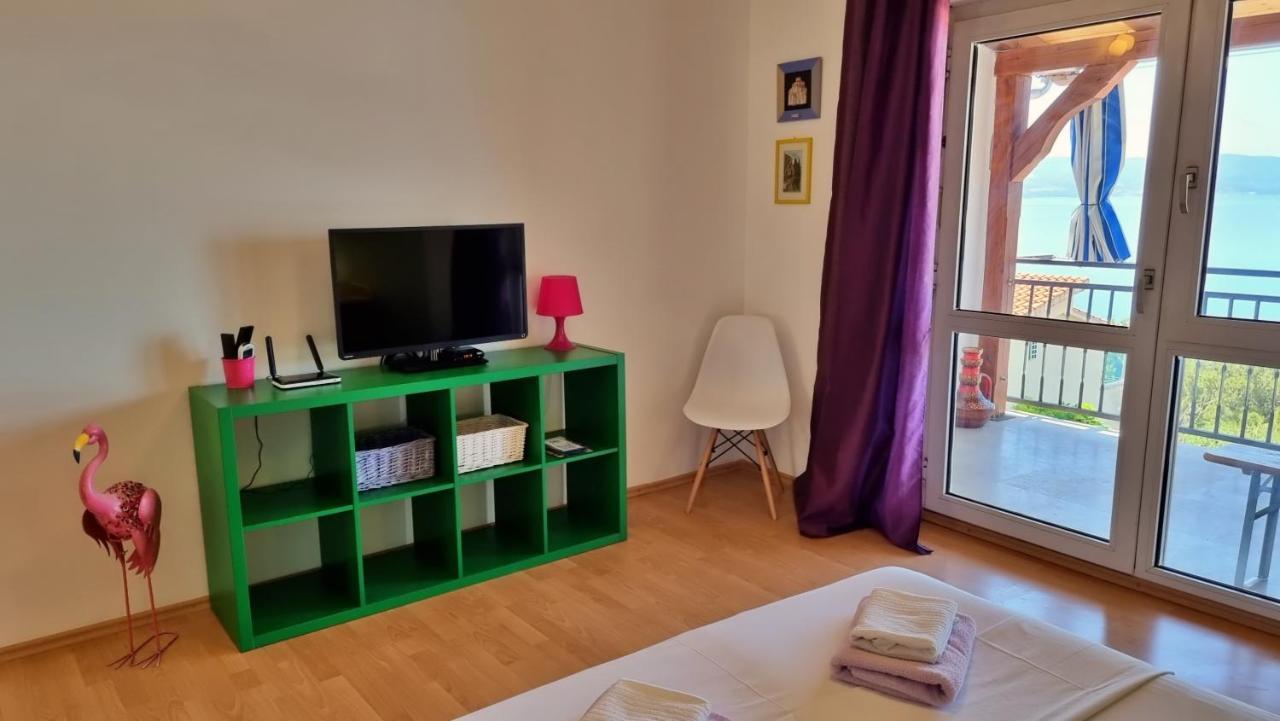 Apartments Soric Omis Luaran gambar