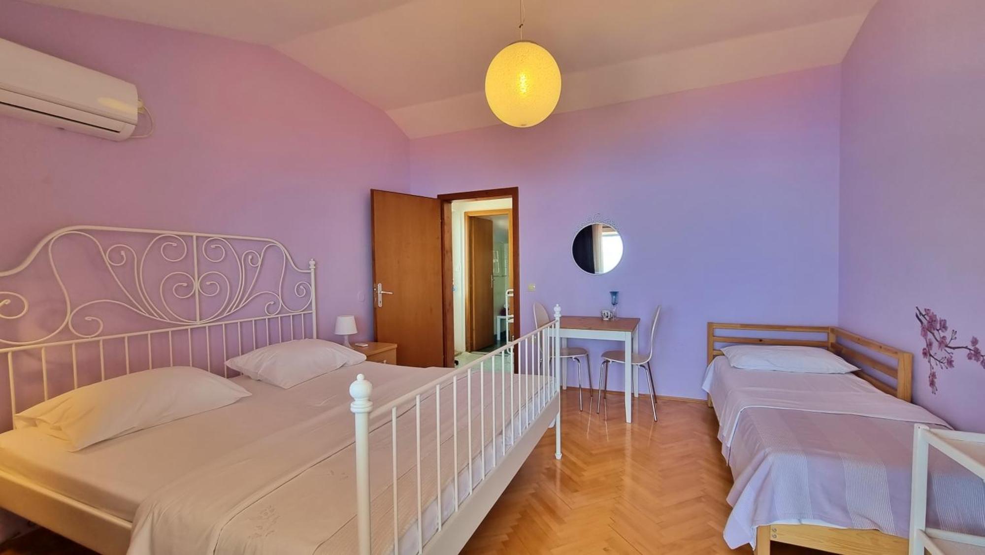 Apartments Soric Omis Bilik gambar